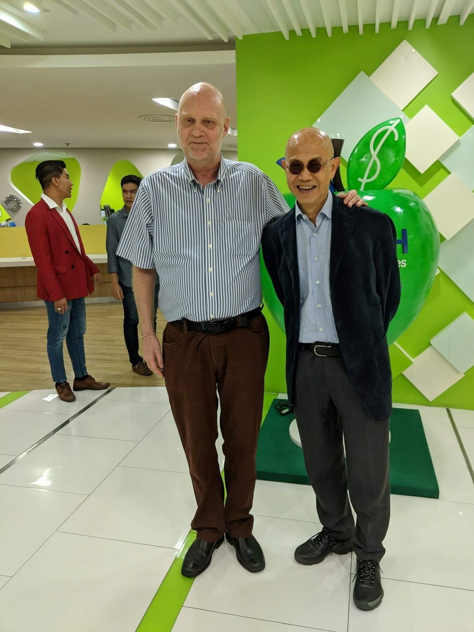 George Anderssen with journalist Suthichai Yoon and Tom Julpas Kruesopon